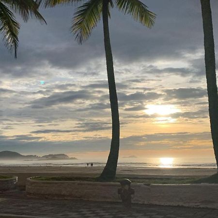 Apartamento Asturias Tombo Guaruja Luaran gambar